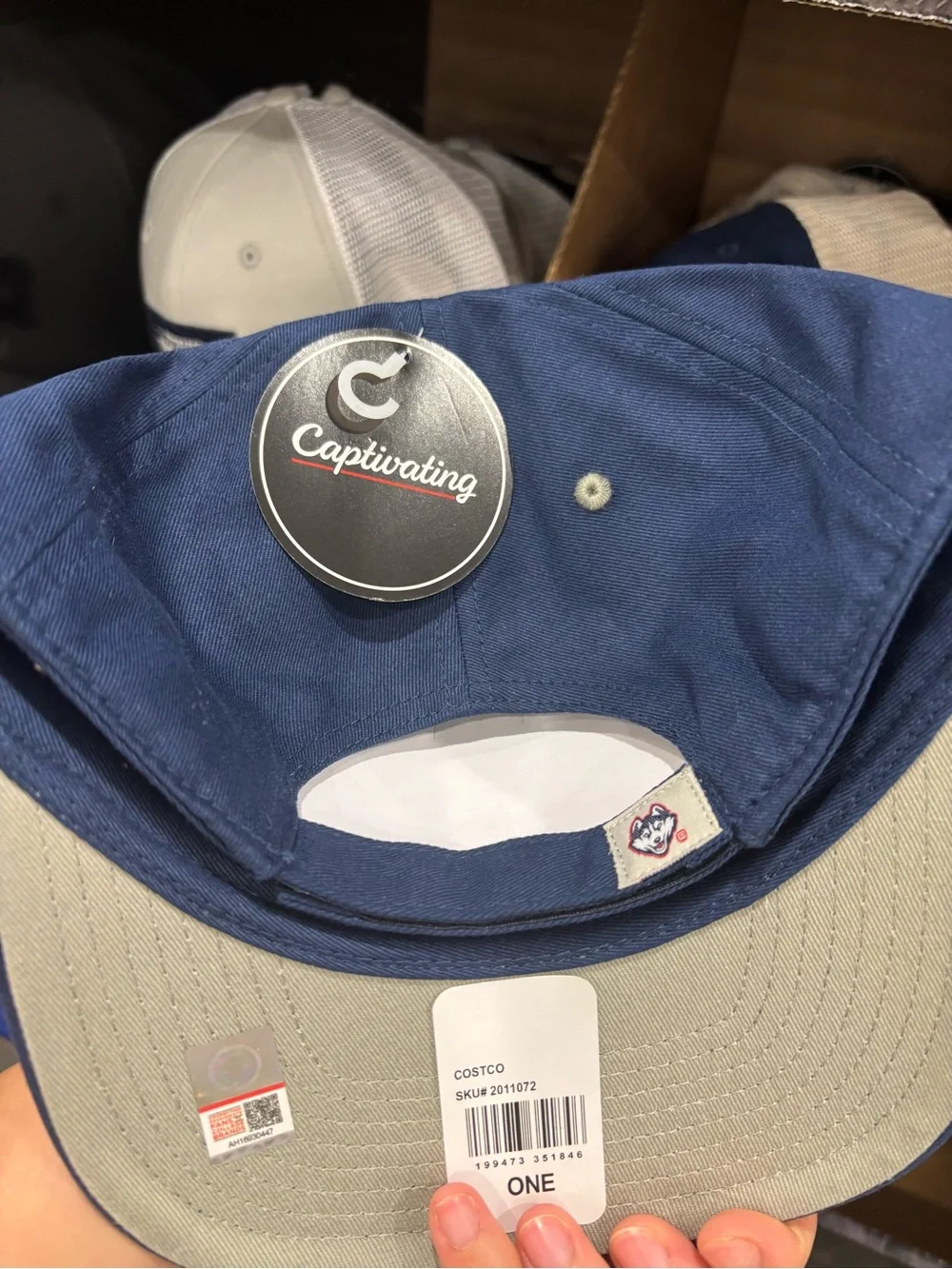 2-pair UCONN Embroidered Baseball Cap HAT- Navy & CREAM NEW WITH TAGS